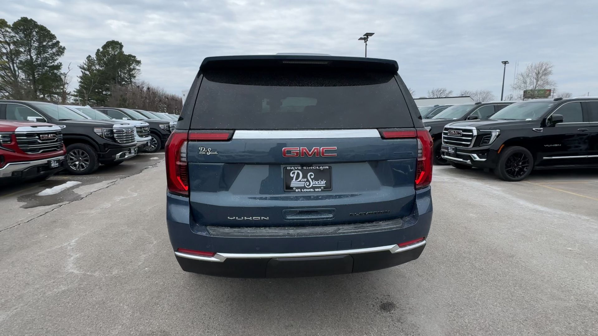 2026 GMC Yukon Elevation