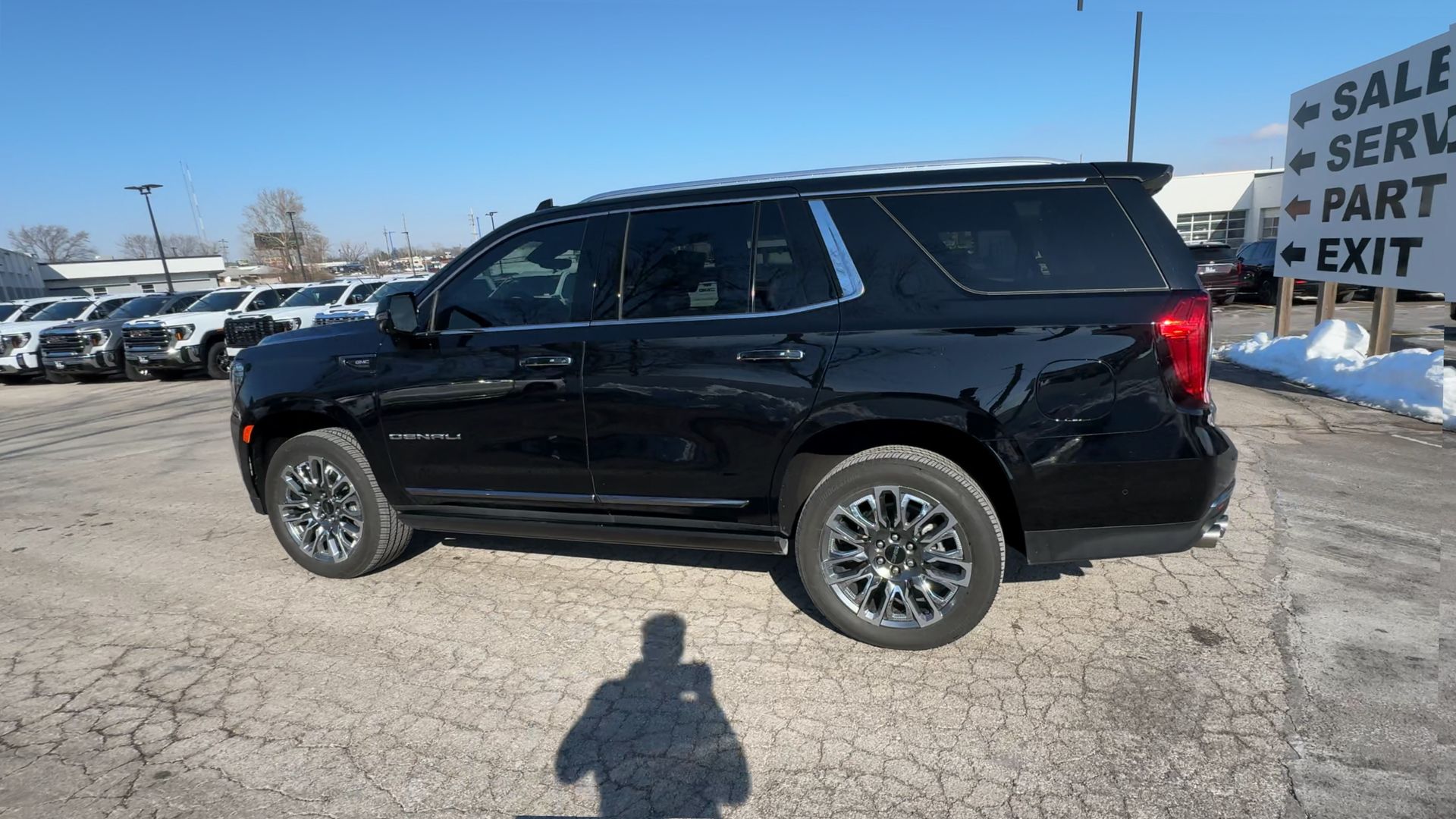 2023 GMC Yukon Denali Ultimate