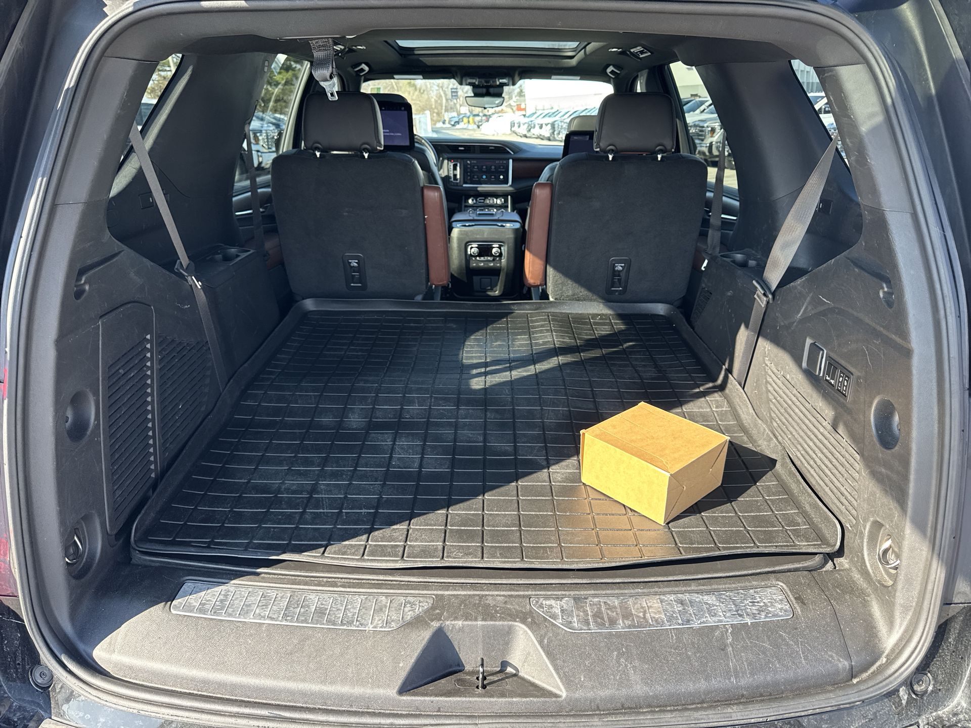 2023 GMC Yukon Denali Ultimate