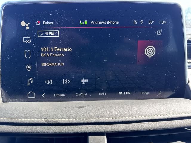 2023 GMC Yukon XL SLT