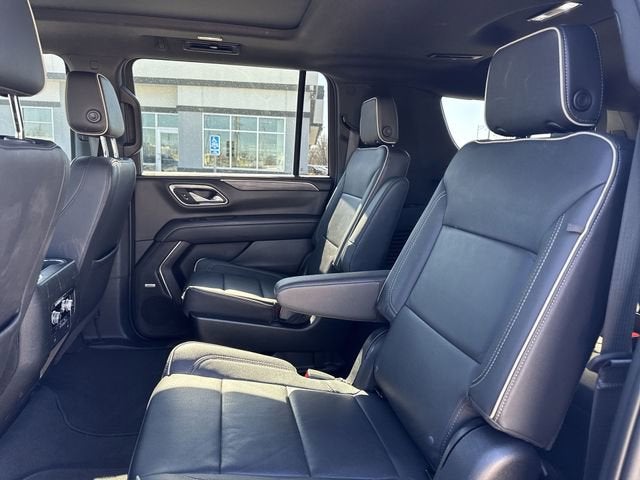 2023 GMC Yukon XL SLT