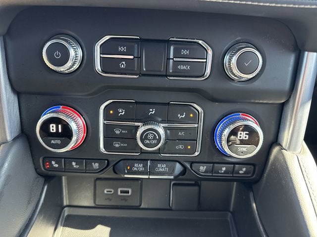 2023 GMC Yukon XL SLT