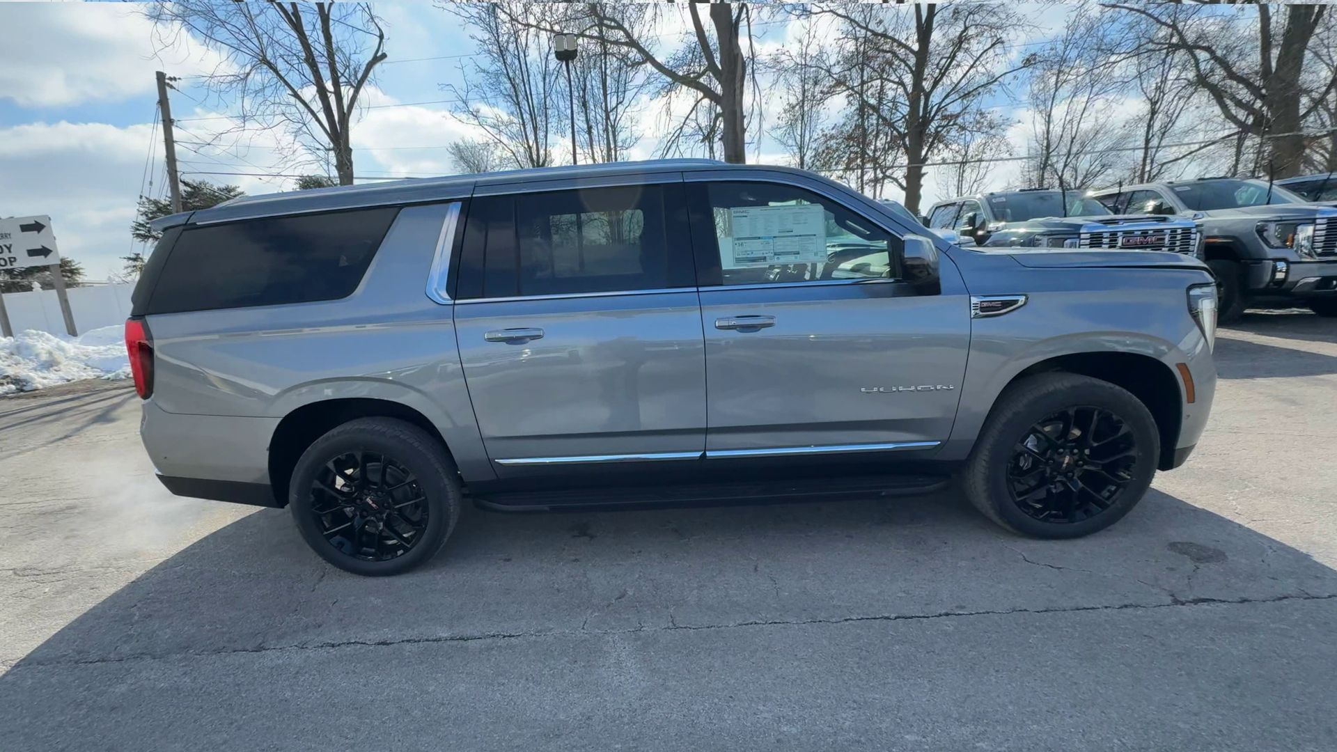 2026 GMC Yukon XL Elevation