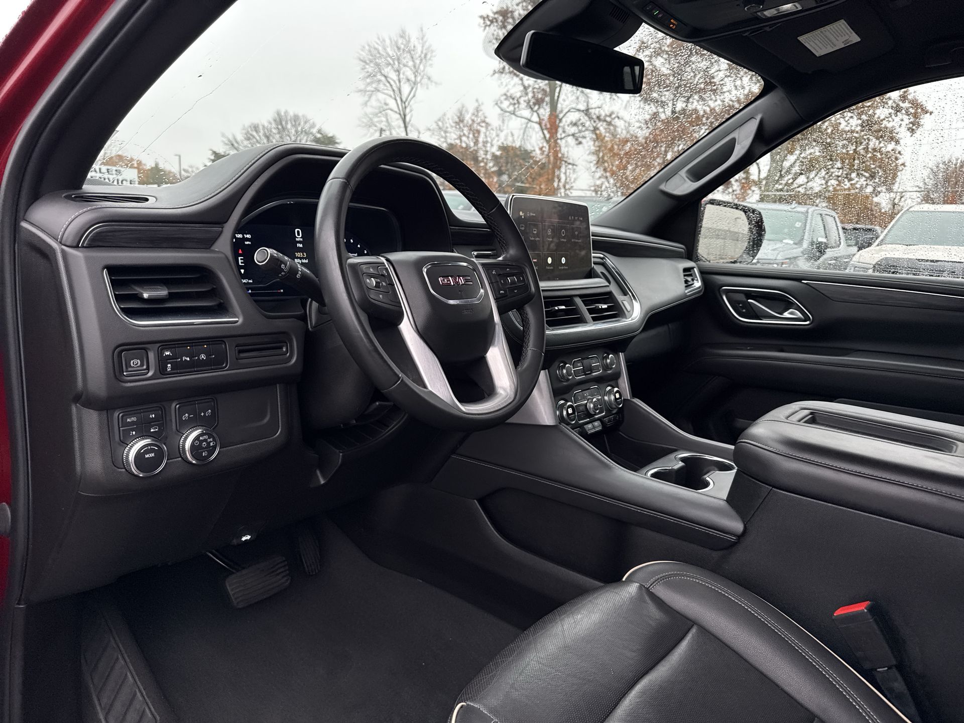 2023 GMC Yukon XL SLT