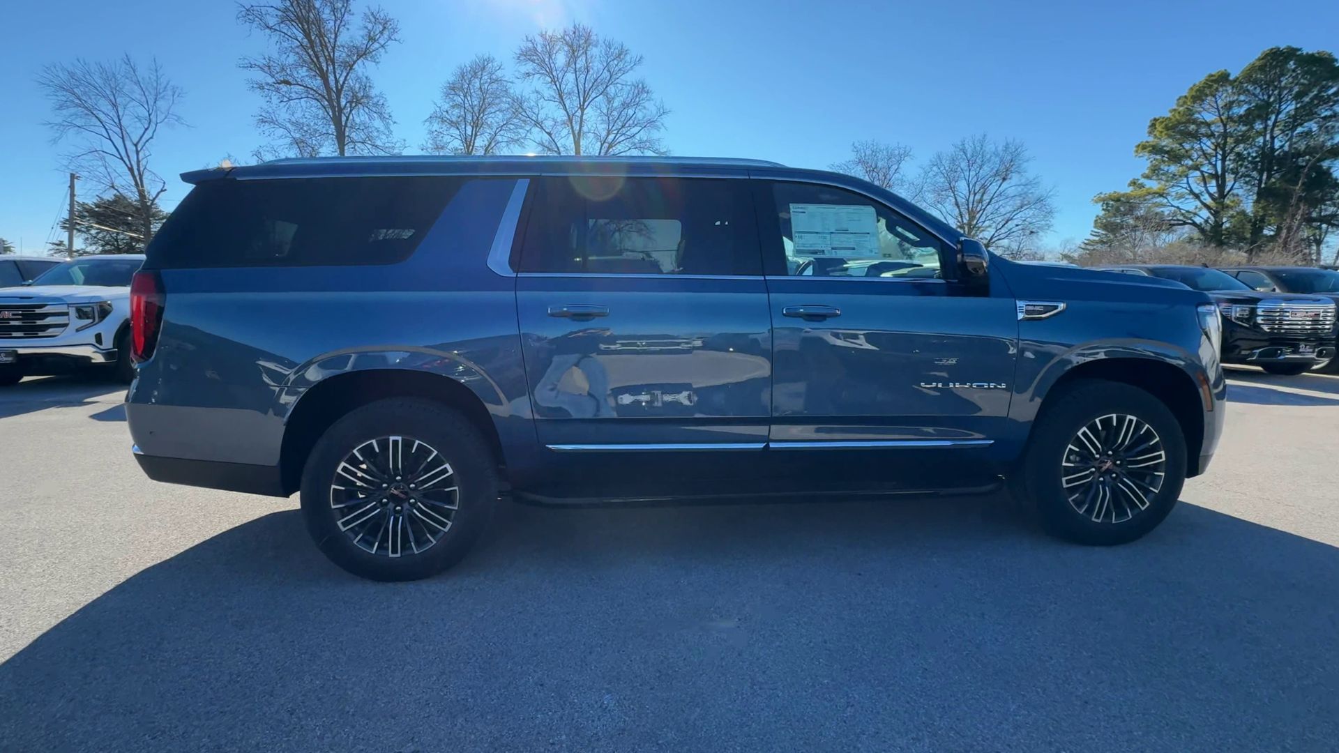2026 GMC Yukon XL Elevation