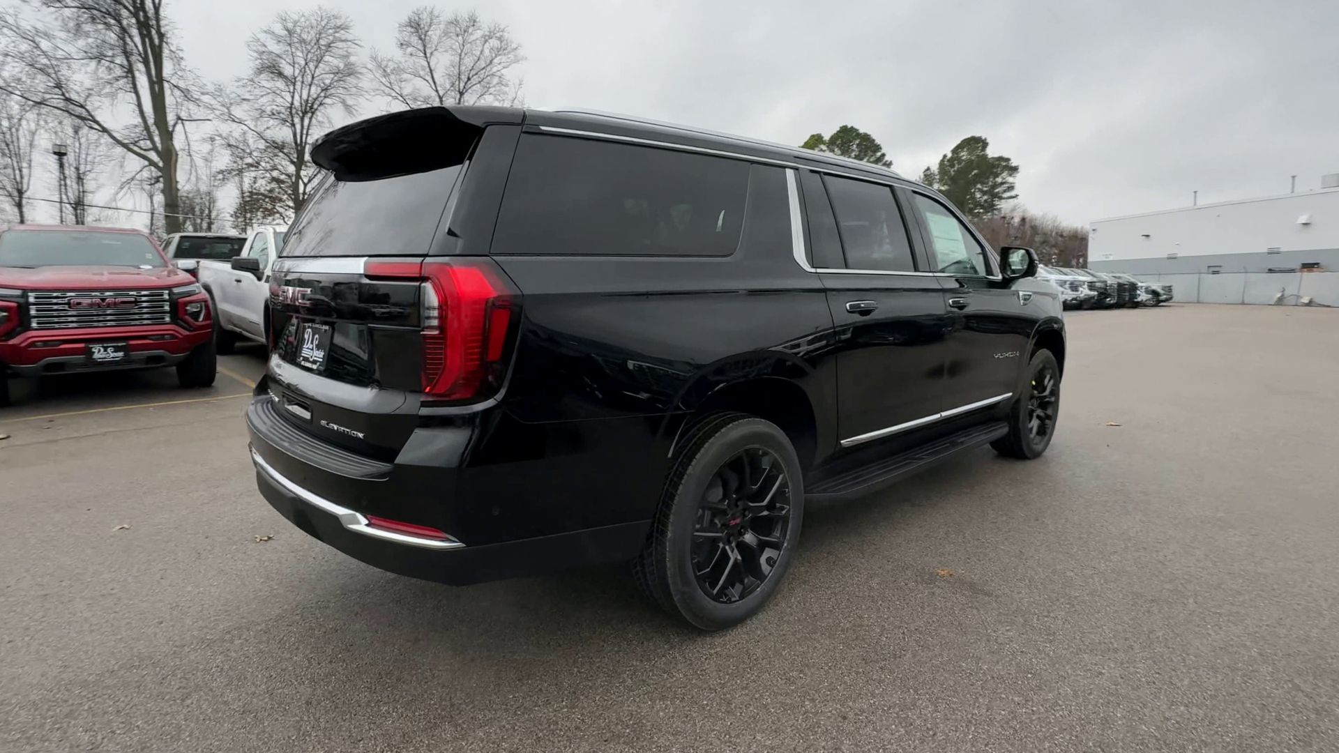 2026 GMC Yukon XL Elevation