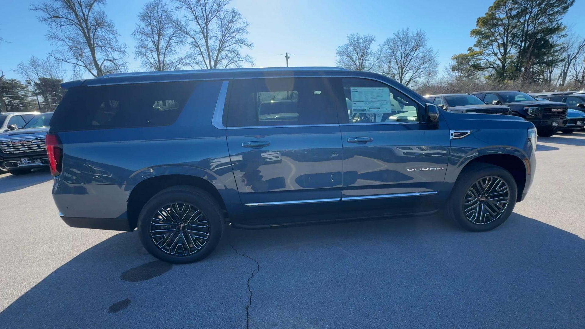 2026 GMC Yukon XL Elevation