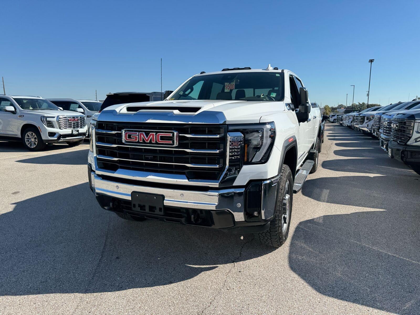 2025 GMC Sierra 2500 HD SLT