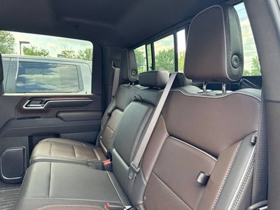 2025 GMC Sierra 2500 HD Denali