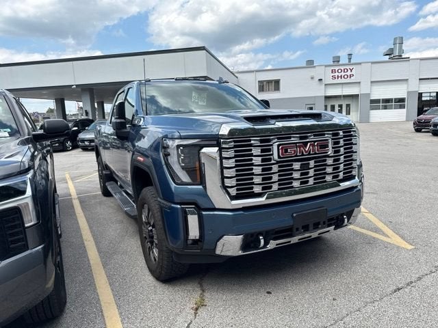 2025 GMC Sierra 2500 HD Denali