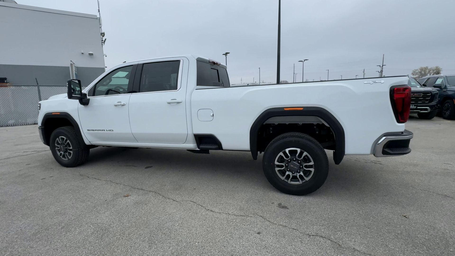 2026 GMC Sierra 3500 HD SLE