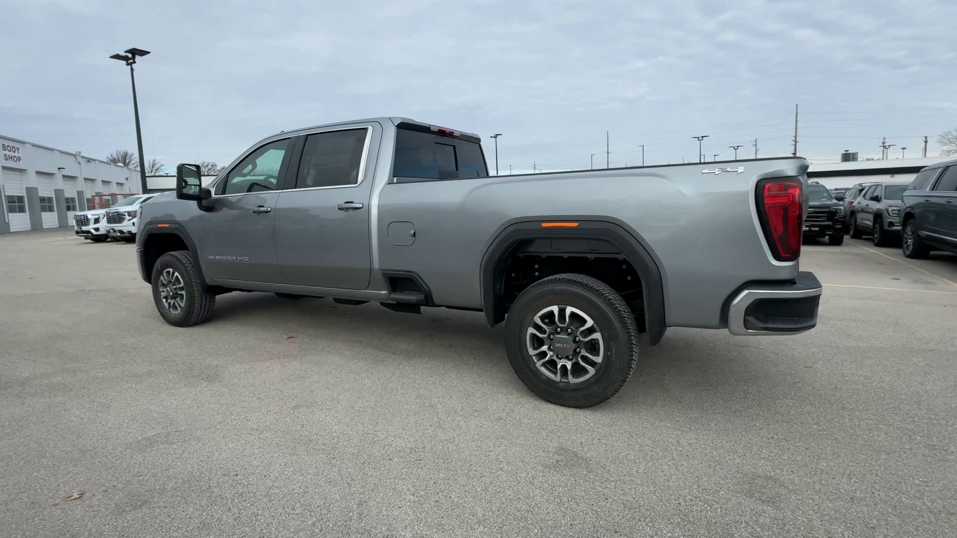 2026 GMC Sierra 3500 HD SLE
