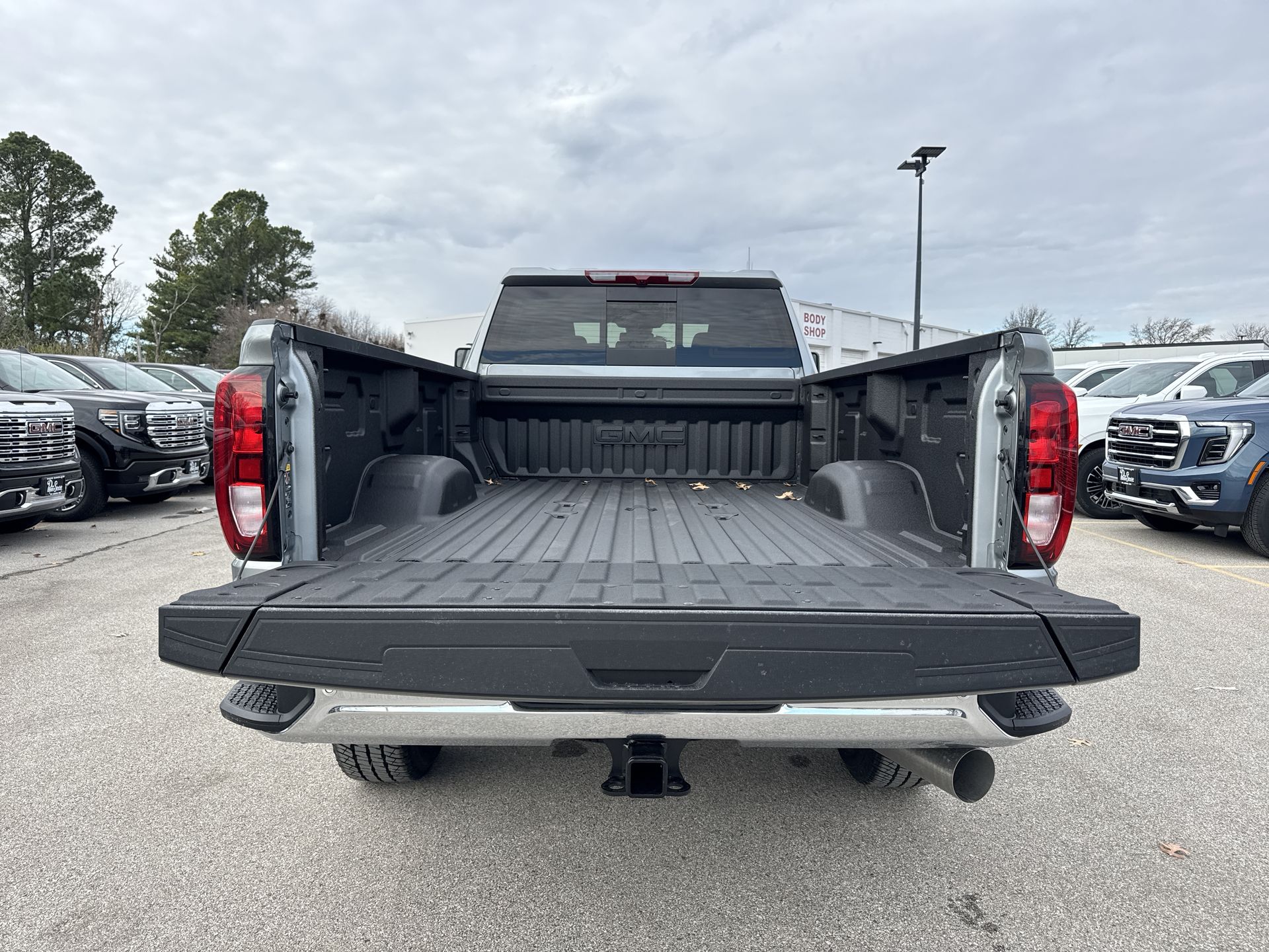 2026 GMC Sierra 3500 HD SLE