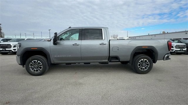 2026 GMC Sierra 3500 HD SLE