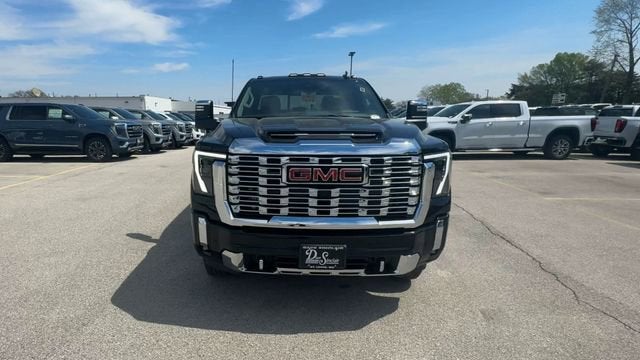 2026 GMC Sierra 3500 HD Denali DRW