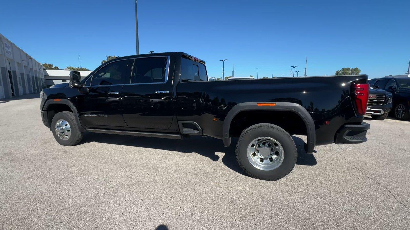 2025 GMC Sierra 3500 HD Denali DRW