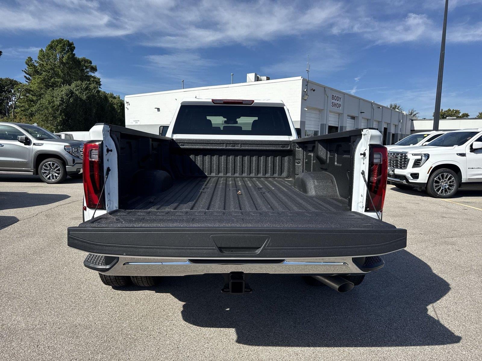 2026 GMC Sierra 3500 HD Pro DRW