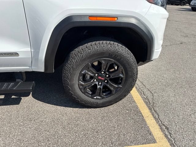 2025 GMC Canyon Elevation