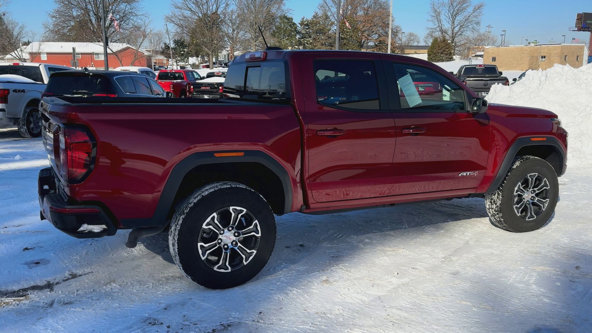 2025 GMC Canyon AT4