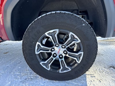 2025 GMC Canyon AT4