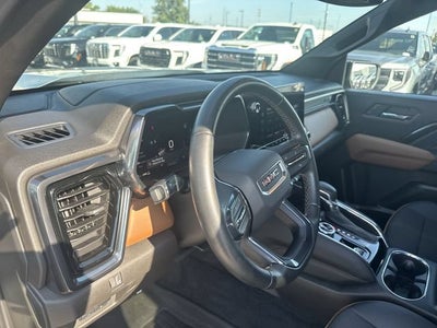 2025 GMC Canyon AT4