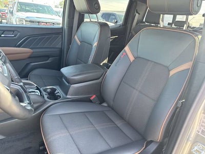 2025 GMC Canyon AT4