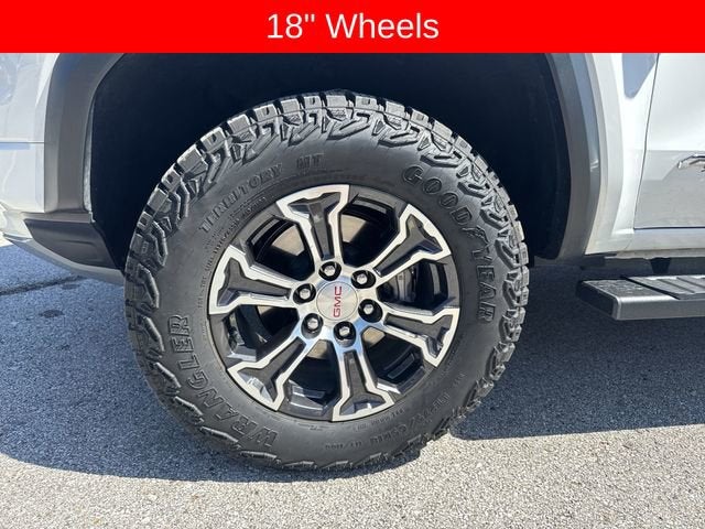 2024 GMC Canyon AT4