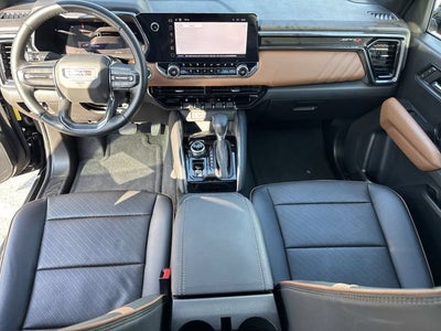 2023 GMC Canyon 4WD AT4