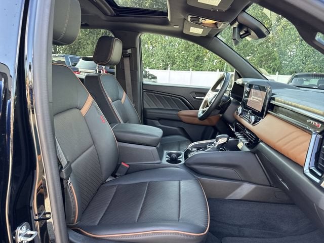 2023 GMC Canyon 4WD AT4