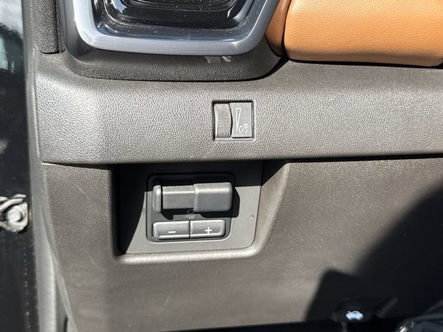 2023 GMC Canyon 4WD AT4