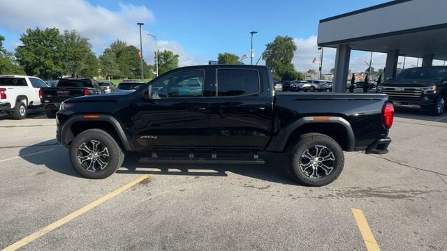 2023 GMC Canyon 4WD AT4