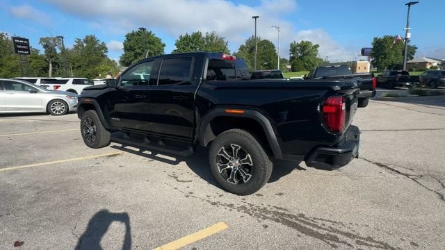 2023 GMC Canyon 4WD AT4