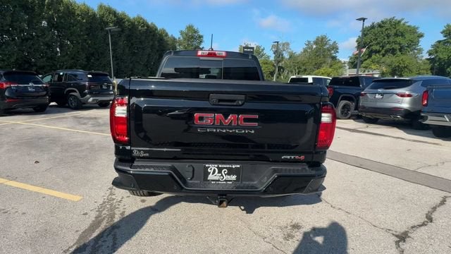 2023 GMC Canyon 4WD AT4