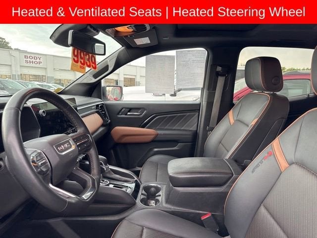 2024 GMC Canyon AT4