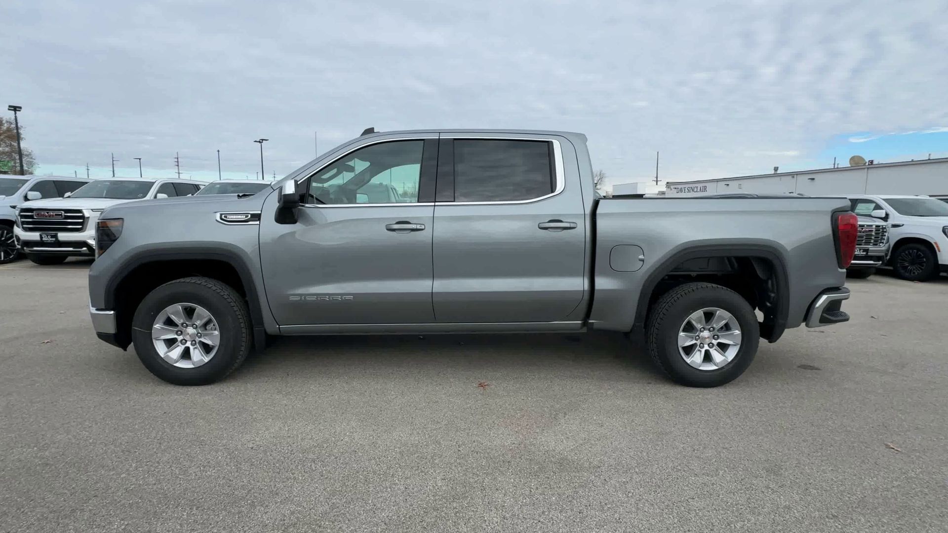 2026 GMC Sierra 1500 SLE