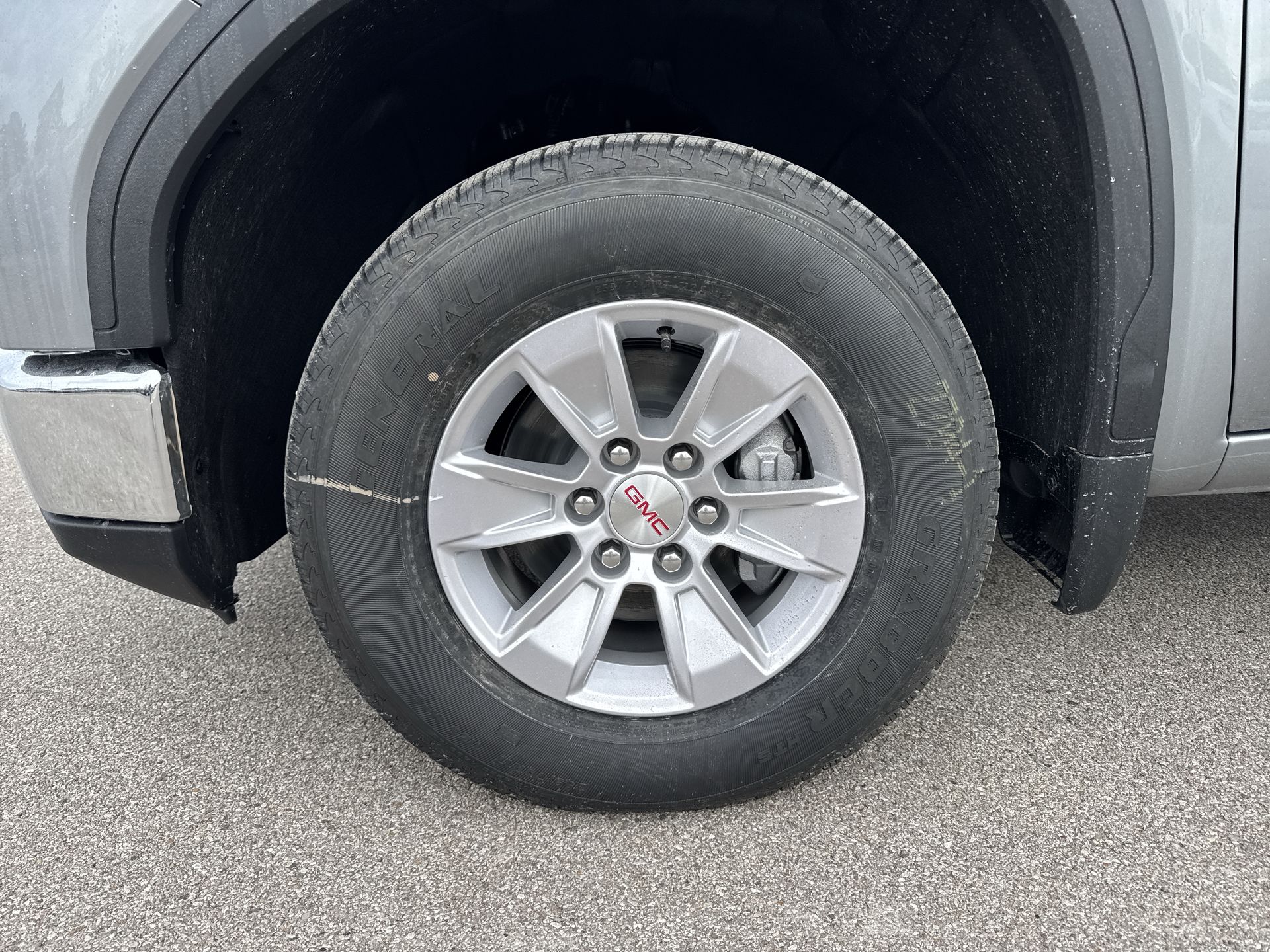 2026 GMC Sierra 1500 SLE