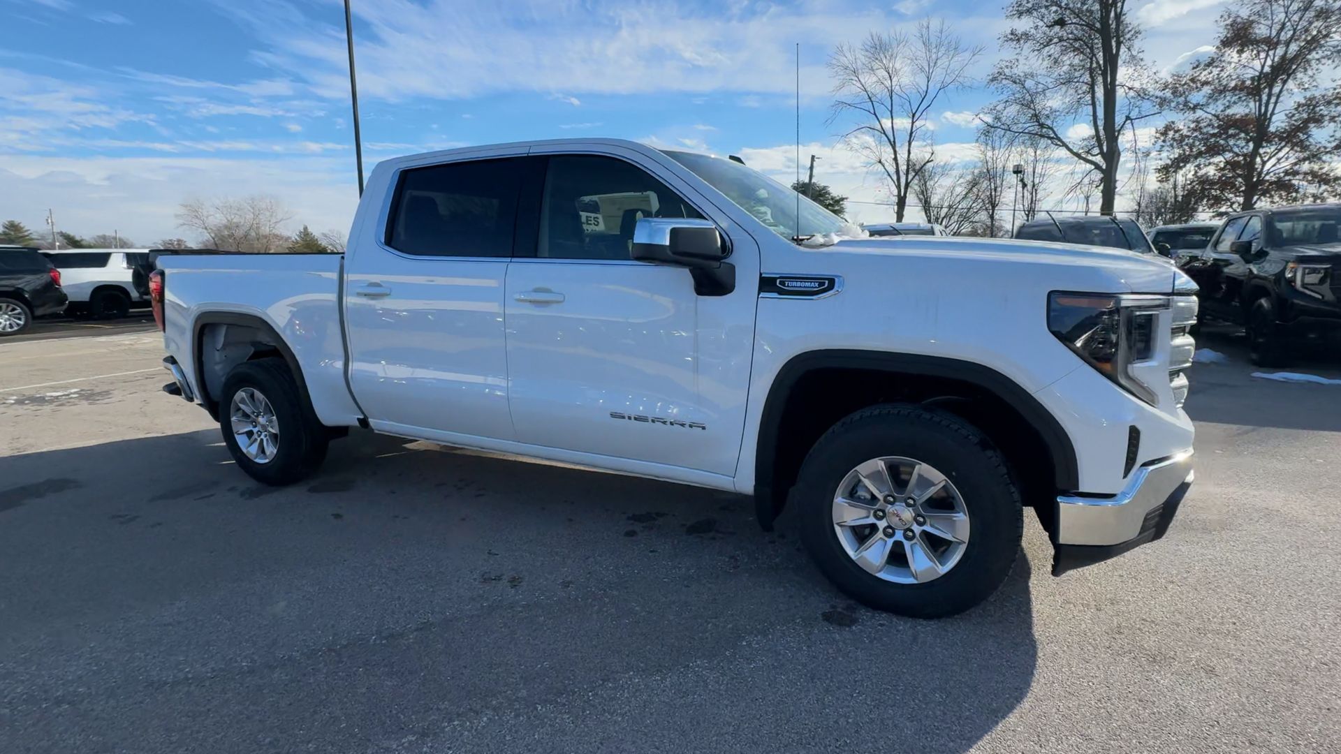 2026 GMC Sierra 1500 SLE
