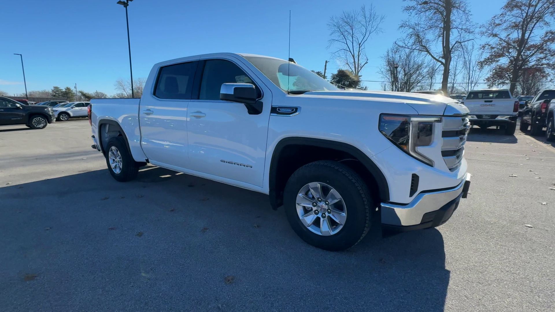 2026 GMC Sierra 1500 SLE