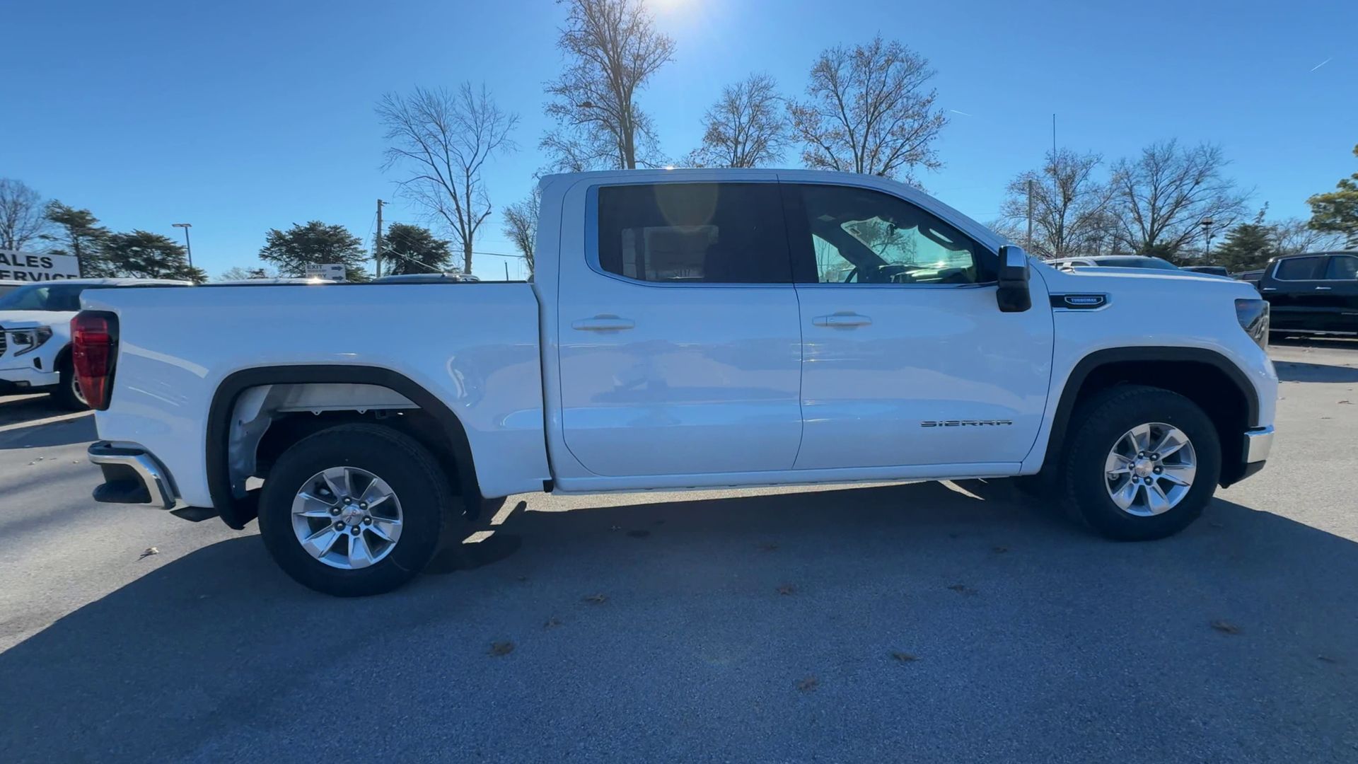 2026 GMC Sierra 1500 SLE