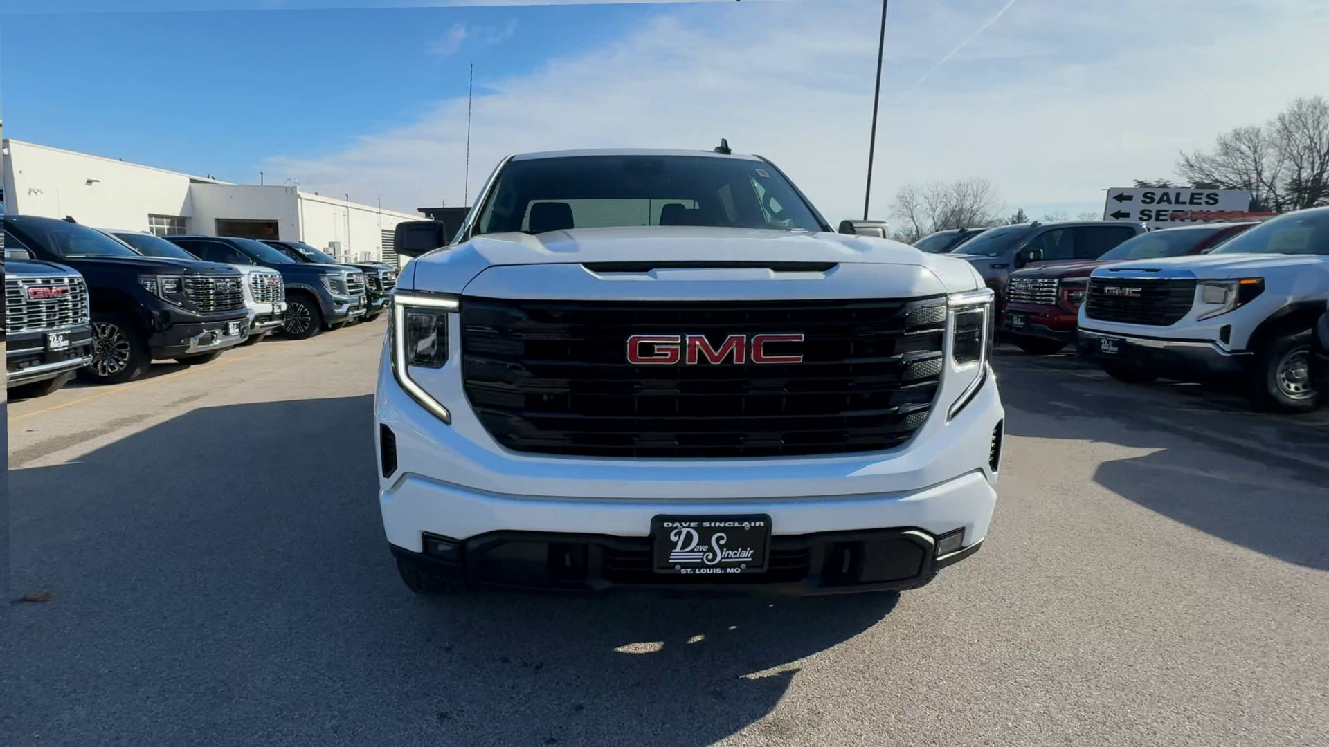 2026 GMC Sierra 1500 Elevation