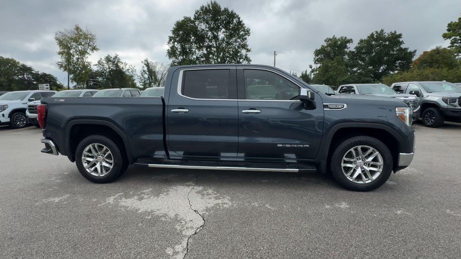 2021 GMC Sierra 1500 SLT