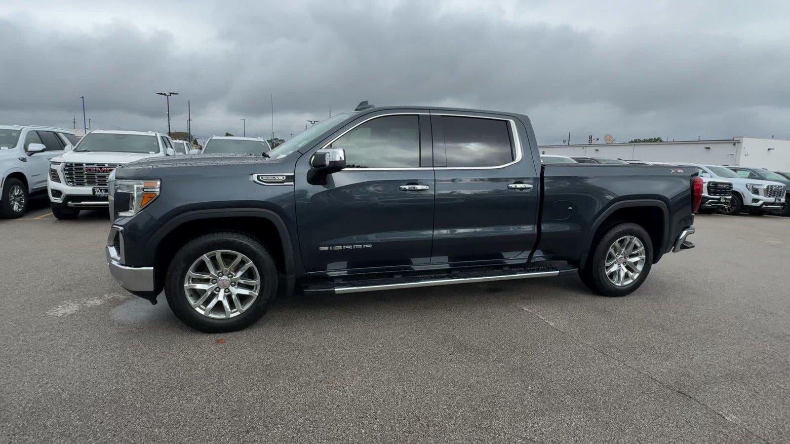 2021 GMC Sierra 1500 SLT
