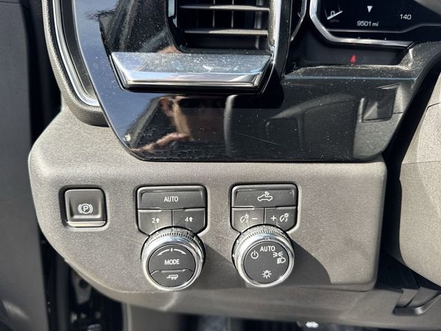 2024 GMC Sierra 1500 SLE