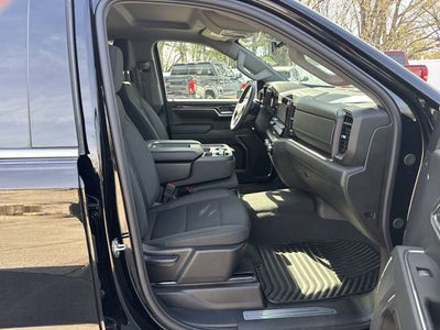 2024 GMC Sierra 1500 SLE