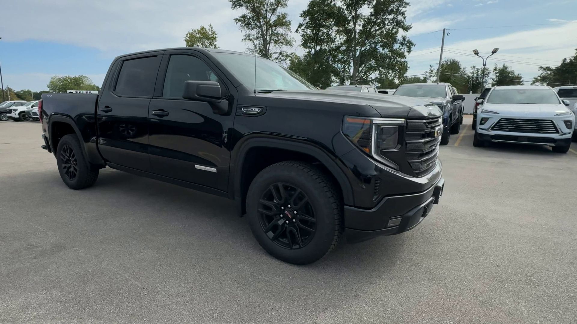 2026 GMC Sierra 1500 Elevation