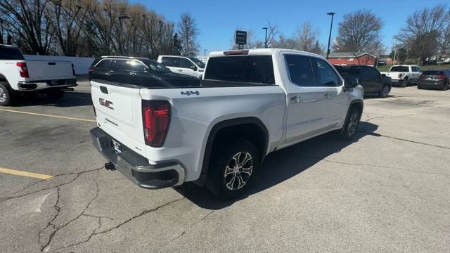 2025 GMC Sierra 1500 SLT