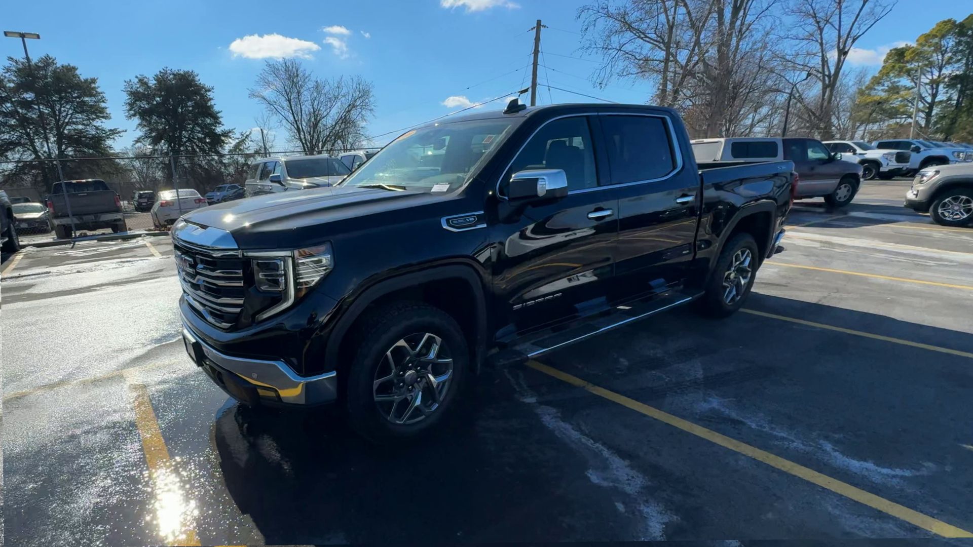 2026 GMC Sierra 1500 SLT