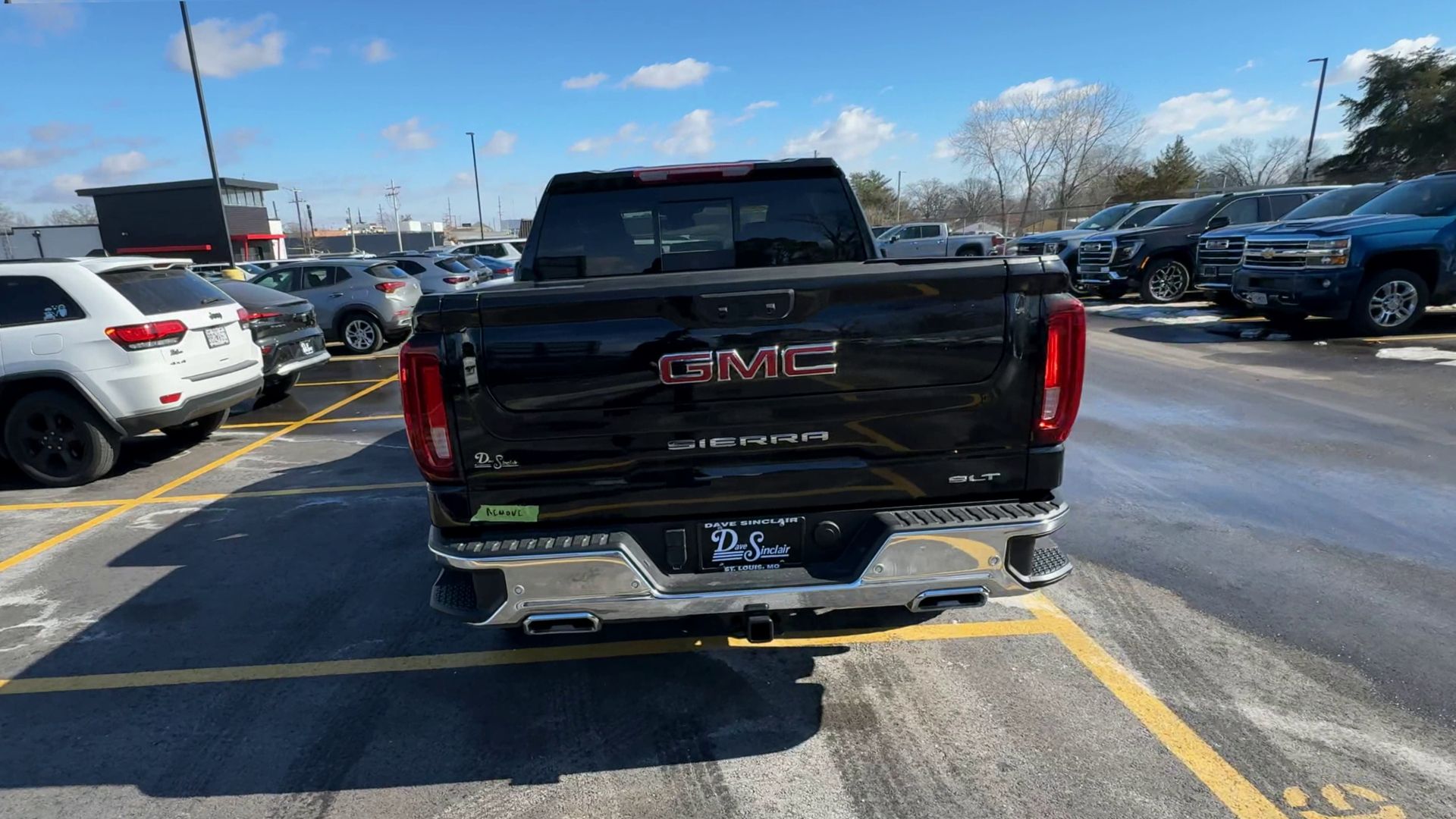 2026 GMC Sierra 1500 SLT