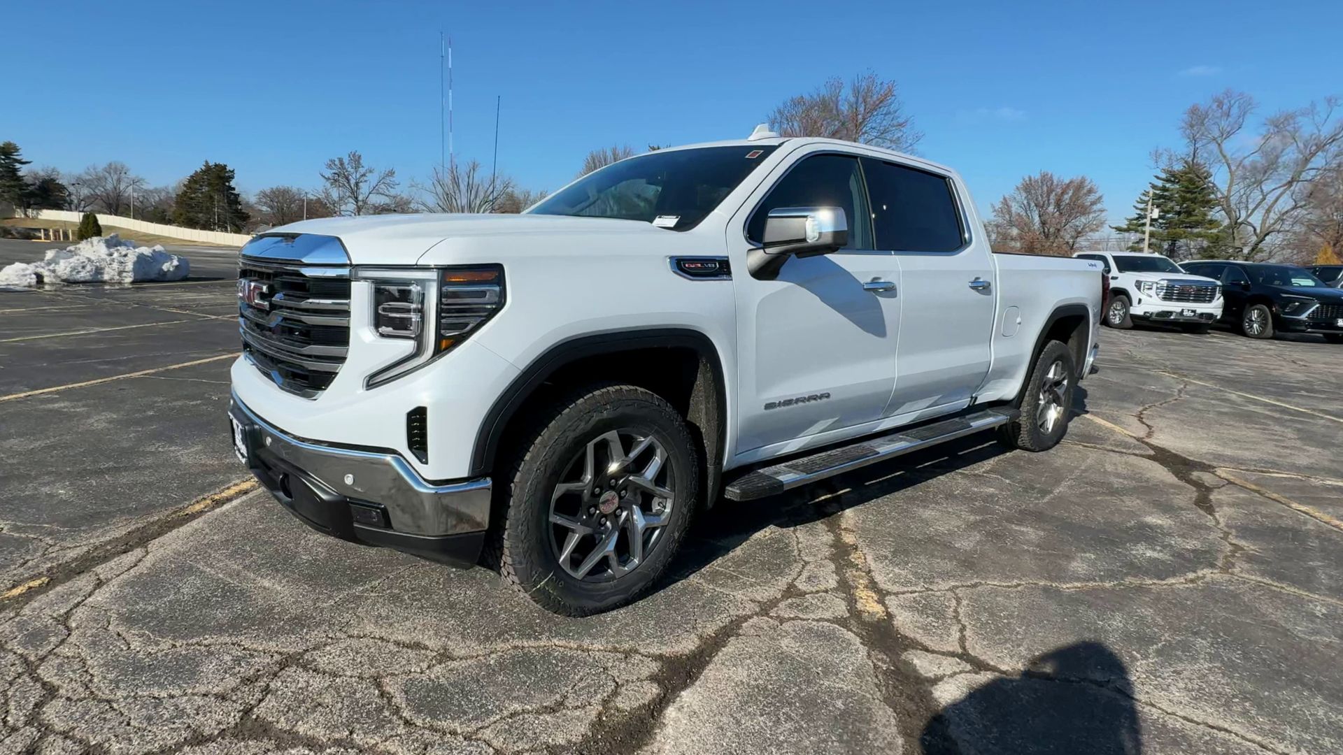 2026 GMC Sierra 1500 SLT