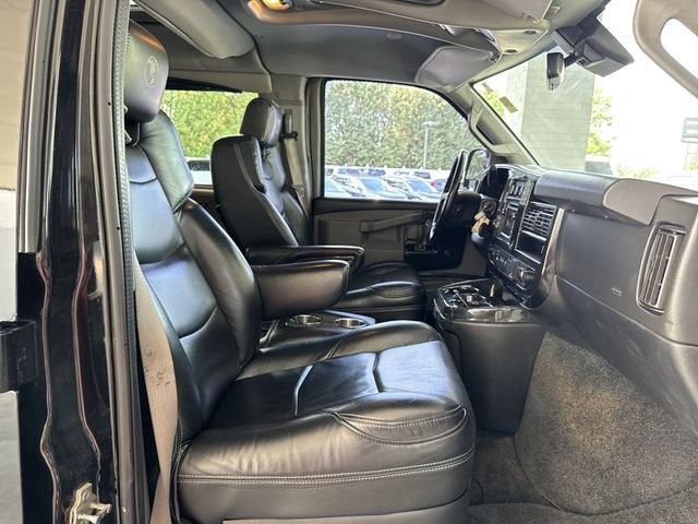 2020 GMC Savana Cargo 2500 Work Van